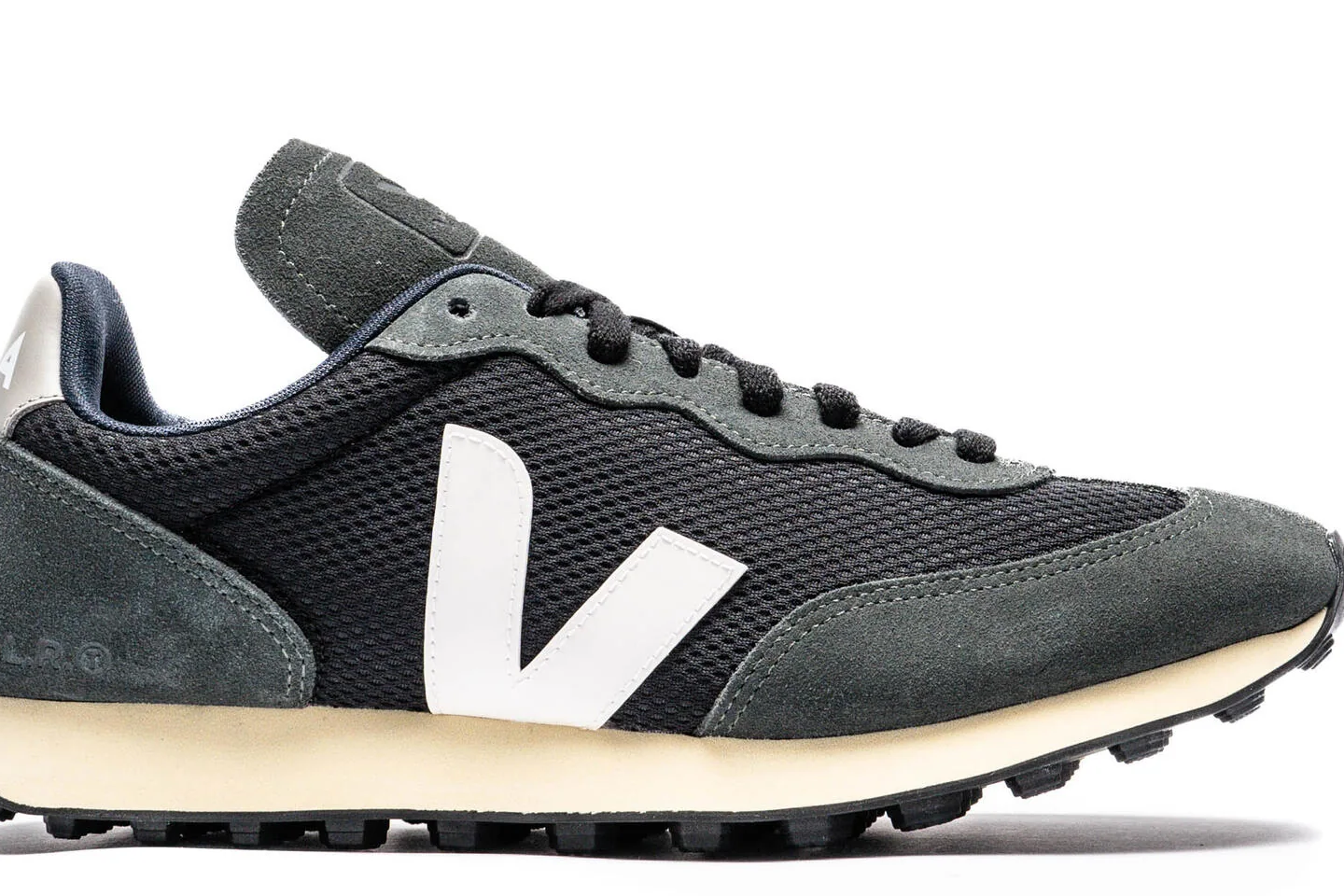 Veja Rio Branco Green Black