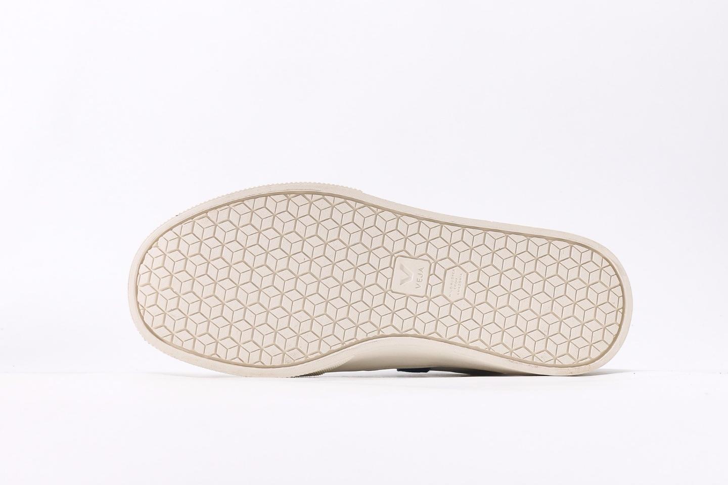 CAMPO Leather Sneakers ¨C White / Dark Blue